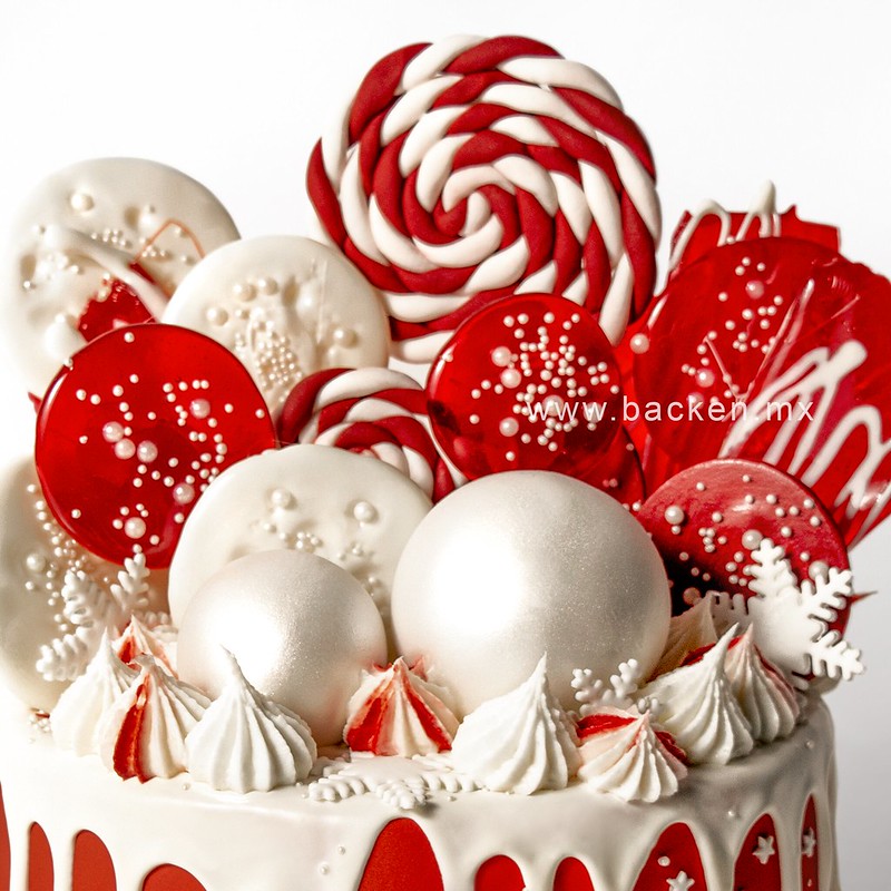 pastel de navidad con caramelos Pasteles navideños
